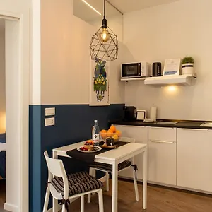 Maison d'hôtes Suite Apartments - Corso51, Rimini